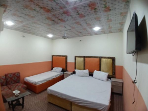 New Pak Royal Hotel